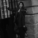 Marta Torné Instagram - Os comparto un look súper cómodo y que me encanta… Tenéis todo etiquetado en las fotos. Que tengáis feliz jueves!! 🤗❤️ Os mando millones de besos 💋💋💋💋