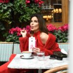 Marta Torné Instagram - 🌹 ¡SORTEO ESPECIAL DE SAN VALENTÍN! 🌹 En este día tan especial quiero recordaros que el amor también es cuidarse a uno mismo y que está bien darse un capricho. 🫶🏽 Por eso os traigo un sorteo con uno de mis caprichos favoritos @catanies en el que los 2 ganadores podrán disfrutar del siguiente pack: - Catanias Collection - Catanias Duet Original & Himalayan Salt - Catanias Duet ⁠& Crema Catalana - ⁠Catanias Himalayan Salt Para participar tenéis que: 1️⃣ Seguir a los dos perfiles @marta_torne @catanies 2️⃣ Etiquetar a un amig@. Cuantos más comentarios, ¡más posibilidades de ganar! ¡MUCHA SUERTE! ✨ ⁣⁣Podéis participar hasta el 18/02 a las 23:59h⁣⁣⁣⁣⁣⁣⁣⁣. ⁣⁣⁣⁣⁣⁣Anunciaremos a los ganadores al día siguiente en stories. ⁣⁣ *Consulta las bases legales en los stories de @catanies