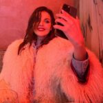 Marta Torné Instagram - Me encanta que llueva, no llevar paraguas y hacerme fotos 🌧️❤️🥰