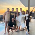 Marta Torné Instagram - Feliz de compartiros algunos momentos de mi escapada a Lanzarote este fin de año. Ha sido una experiencia increíble. He conocido personas maravillosas y he sido muy feliz… Gracias a @aretelanzarote por vuestra hospitalidad, sois los mejores. Sueño con volver pronto ❤️ IMPORTANTE EL MENSAJE DE LA ÚLTIMA FOTO⚠️