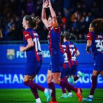 Marta Torrejón Instagram - Bon Nadal i bones festes a tothom culers. Ens veiem l’any que ve 😃❤️