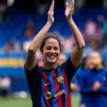 Marta Torrejón Instagram - Gràcies culers! Diem adéu al Johan però encara queden dos partits. Un necessitem fins al final! 🔵🔴