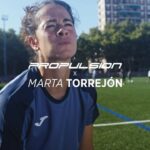 Marta Torrejón Instagram - Velocidad y propulsión🏎️. Todo empieza con eso. Así es como las jugadoras se convierten en campeonas. Ahora @marta_torre_8 está aquí para construir su legado con la Propulsion Cup 23👟🚀⚽ Diseñada con la tecnología ONE PIECE™️ y el SOCK SYSTEM para crear una bota ultraligera y lograr un mayor control del balón. * Speed and Propulsion🏎️. It all start with that. That’s how players become champions. Now @marta_torre_8 is here to build her legacy with the Propulsion Cup 23👟🚀⚽ Designed with ONE PIECE™️ technology and the SOCK SYSTEM to create an ultra-lightweight boot for better ball control #WhatMovesYou #WeAreFootball