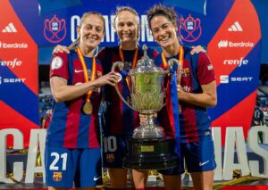 Marta Torrejón Instagram - About yesterday…🏆🔵🔴😃
