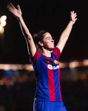 Marta Torrejón Instagram - Nit màgica! 🏆🔵🔴