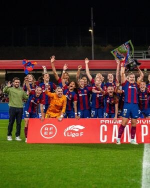Marta Torrejón Instagram - Nit màgica! 🏆🔵🔴