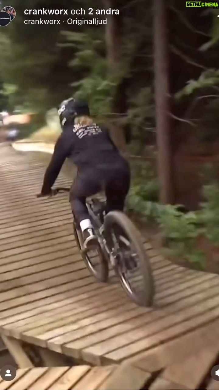 Martin Söderström - 5.2K Likes - I’ve dedicated almost my whole life to this sport. Women dropping in @crankworx Slopestyle is one of my favourite moments ❤️