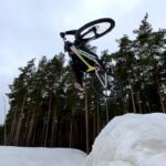 Martin Söderström Instagram - Not the easiest set up that I’ve ridden 😅 The new Ransom can do it all tho! 🔥 #MakeMountainsMove
