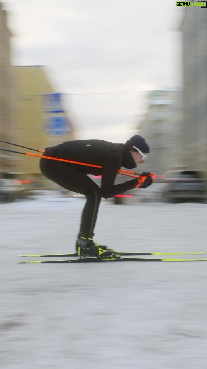 Martin Söderström - 4.3K Likes - Beating the rush hour like 👆🏼
#FischerNordic