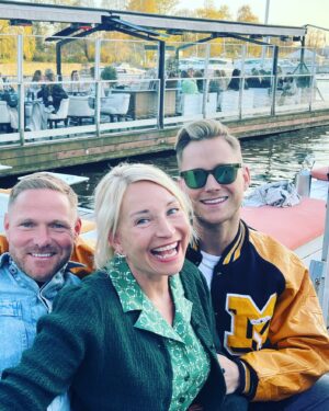 Martina Haag Instagram - Hej sommaren💚