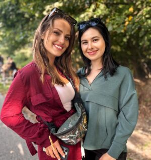 Martina Zábranská Instagram - Sestry z iných tisícročí ❤️
#mamanaprenajom 
#missrist