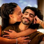 Martina Gusmán Instagram – 🌈🌈🌈🌈🌈🌈🌈🌈🌈🌈🌈

20 años de la primera vez que vi esos ojos negros y entendí lo mágico que podía ser el amor … 

💖💖💖💖💖💖💖💖💖💖💖

Felizzzz cambio de década al pisciano de mi vida 🌈

Brindo porque siempre esa sonrisa, esa magia, esa sabiduría y esa intuición iluminen tu camino @mateo.trapero 🥂💫