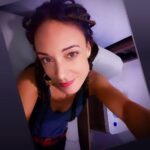 Martina Gusmán Instagram – ✈️🇨🇴🇪🇸🎬

Cambiar de personajes … mutar de piel… volver a un@ mism@… vivir tantas vidas en una vida … 🌈💫

Dejando Colombia, soltando un personaje, despidiendo un bonito grupo de personas … Sumando una experiencia repleta de desafíos y aprendizaje…
 ¡We did it! 👊🏽

Rumbo a Barcelona a comenzar una nueva aventura, una nueva historia a contar, un nuevo personaje a construir … 
Un nuevo desafío del cual aprender…
¡Se viene nuevo proyecto! 💫

Hasta pronto Colombia! 🙌🏽🇨🇴
Holaaaa España! 💫🇪🇸

#Rodajes
#TvSeries
#Personajes
#Colombia
#España