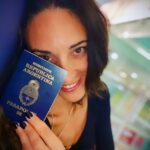 Martina Gusmán Instagram - 💫 ¡Yeahhhh baby! Volviendo a casa ✈️ Nuevo Rodaje … Nuevo personaje … Nueva piel a habitar… Nuevo desafío … Allá Vamos! #RominaSmile #Rodaje 🎥🎬 #CineNacional🇦🇷 @smcine_ @theremakenet
