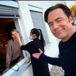 Martina Hill Instagram - wurde von @bullyherbig in flagranti beim Touch-up am Fenster erwischt 🤣