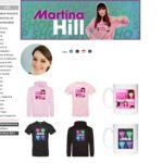 Martina Hill Instagram - [Anzeige]😱Oh du meine Güte! Es gibt ihn jetzt, den „Capri Denim“ Hoodie im Shop! Hiermit könnt ihr diesbezüglich euer ganz persönliches Mindset mit eurem Lebensmotto sowohl stylisch, wie aber auch sehr tiefengründig ausdrücken, wie ich finde. Checkt das mal aus💖 Link in der Bio👆 Eure Larissa💋 #capridenim #sexyundtrotzdemsehrdezent #larissainstyle