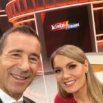 Martina Hill Instagram - jetzt gleich bei „klein gegen GROSS“ 20:15 im Ersten 🤗