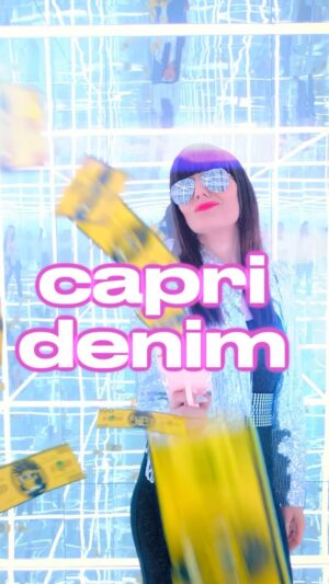 Martina Hill Instagram - 💖Denkt immer daran: Jeder Tag ist ein Individium🫶 Deswegen: „Capri Denim!“ Eure Larissa💋
#capridenim #larissainstyle #hillarious bei @primevideode 
#werbungausliebe💓
