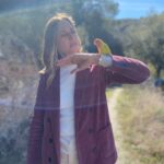 Martina Klein Instagram - Aquí un albumcete de algunos de mis momentos de #PlanetaR , este regalazo que me ha tocado y que tanto me está enseñando de la sostenibilidad y la crisis climática. . . Se emite todos los domingos al mediodía en La 2 de @rtvecatalunya , pero también se puede encontrar en A la carta de rtve.
