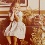 Martina Klein Instagram – Happy birthday to me! 
Con mucho amor, salud, ganas, proyectos, amig@s…¡Sumamos 47 y seguimos! 🎂🎉🎈🥳🎊🎁