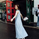 Marusya Klimova Instagram - Прогулка в лето ✨ Надела новое платье, самое летнее, взяла с собой настроение и маленькую сумочку. Что ждет меня? Закатное небо, летняя гроза и прохлада 👒