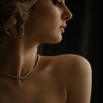 Marusya Klimova Instagram - История одного свадебного платья 👰 Оно само меня нашло, прилетело прямо домой в руках волшебниц @estelavia_wedding_dress Знаете, как в Гарри Поттере, когда не волшебник выбирает палочку, а она его 🪄 Фотографии @yulianart