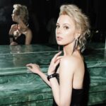 Marusya Klimova Instagram - Вчера было очень красиво 😌 38-я премия в области Beauty от @marieclairerussia 🫶🏻 В шикарном платье @diverseatelier Muah @ma.and.mi Фото 📸 @rodinru @whoispolo @tipophotolive В сопровождении дорогих @pritulenkopr @rivegaucheru @chateautamagnerus @eirine_jewelry @uma2rmanband