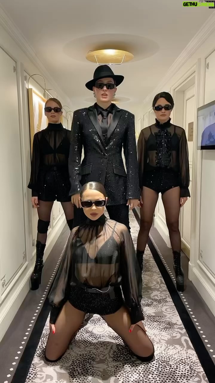 Maruv - 7.1K Likes - Luxury and VIP vibes π