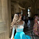 Marwa Karam Instagram – هلو حبايبي 💕 بما انو العيد عالابواب اني و @revolvemena حبينا نهديكم 20% خصم باستخدام كود MARWA20 لما تتسوقون من عندهم لحد يوم 25 June فلحقو نفسكم ولا تنسون تدزولي لوك العيد 😍