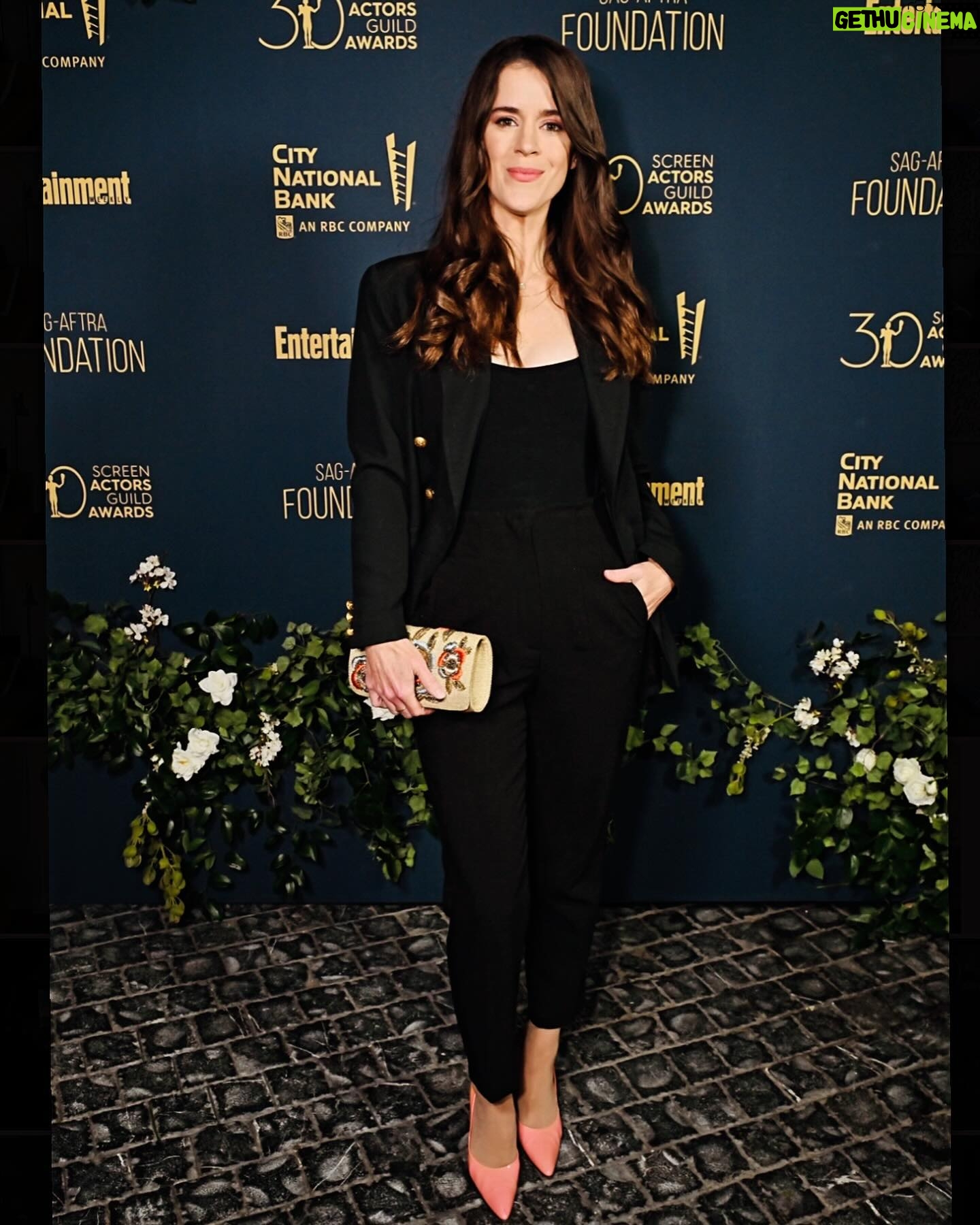 Mary Holland - 2.8K Likes - Happy 30th Anniversary @sagawards! Thanks for having me! ✨