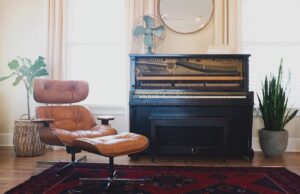 Mary Mack Instagram - Name this interior design style...

#interiordesign #loftinterior #loftstyle #realestatestaging