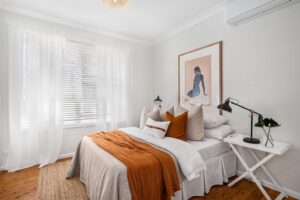 Mary Mack Instagram - Name this interior design style...

#interiordesign #designinspiration #homestaging #realestatestaging