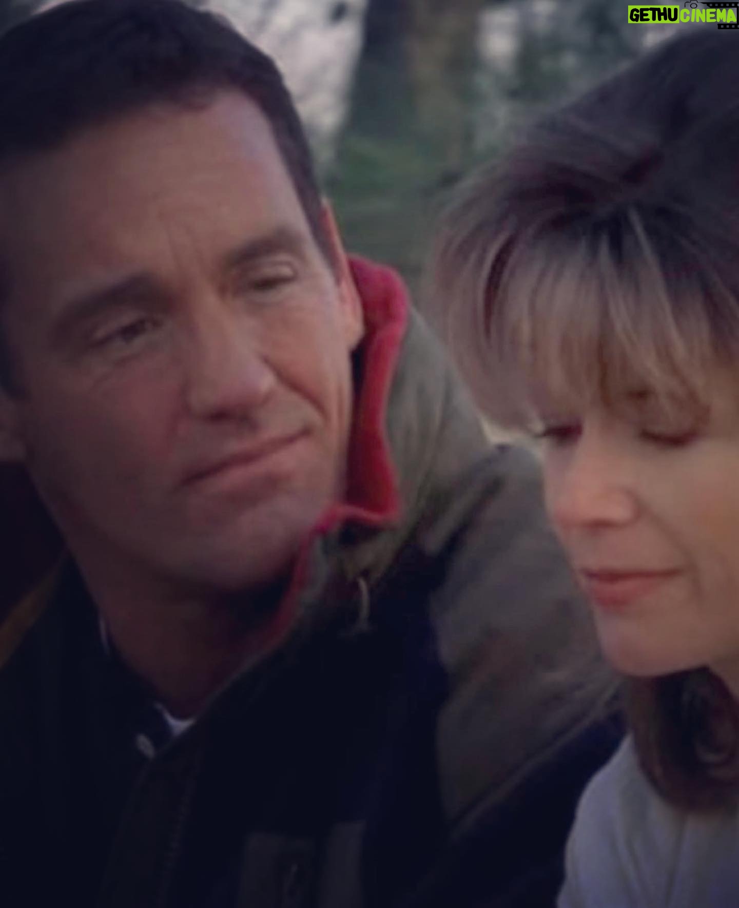 Mary-Margaret Humes - 3.3K Likes - #mondaymotivation A picture is worth a thousand words but an everlasting memory is priceless ⦠#dawsonscreek š with @johnwesleyshippjr