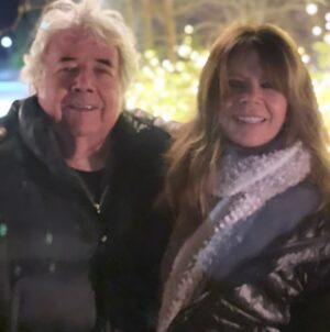 Mary-Margaret Humes Instagram - “Don’t marry someone you can live with …marry someone you can’t live without.” Happy Anniversary to MY someone … 29 years and counting! ✨❤️❤️✨☃️☃️