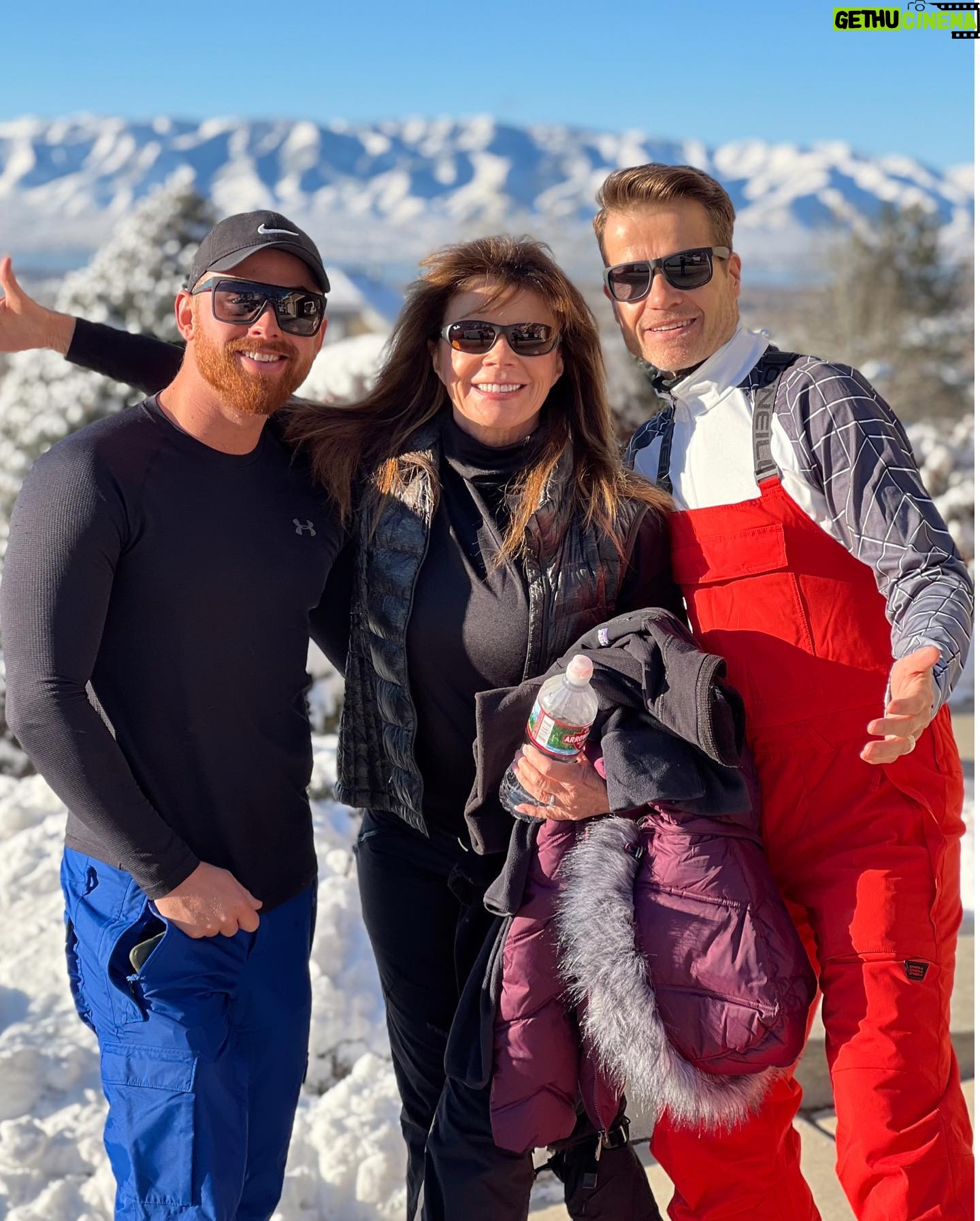 Mary-Margaret Humes - 1K Likes - Life with these two is always an adventure ⦠however, this years ski trip took on a whole new meaning ⦠respecting the beauty of these majestic mountains and appreciating ābreathing fresh airā like never before ⦠thankful for the day with besties @louisvanamstel @itsme_joshv ā·ā·ā·ā¤ļøā¤ļøā¤ļøššš