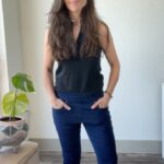 Mary Padian Instagram - My @rekucciclothing Skinny Pull-On Jeans keep their shape no matter how active your day. Whether I’m hedging, gardening, working out or being drenched…to name a few! Go to Rekucci.com and use code “MARY20” for 20% off your order. #rekucci #rekucciclothing #rekuccistyle #marysfinds #go-to #fashion#rekucci #rekucciclothing #rekuccistyle #marysfinds #go-to #jeans