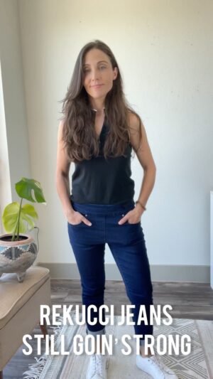 Mary Padian Instagram - My @rekucciclothing Skinny Pull-On Jeans keep their shape no matter how active your day. Whether I’m hedging, gardening, working out or being drenched…to name a few!  Go to Rekucci.com and use code “MARY20” for 20% off your order. #rekucci #rekucciclothing #rekuccistyle #marysfinds #go-to #fashion#rekucci #rekucciclothing #rekuccistyle #marysfinds #go-to #jeans