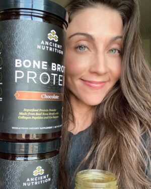 Mary Padian Instagram - I need simple, tasty, affordable and packed with goodness! Which pretty much sums up @ancientnutrition’s Protein Powders. I've been loving @ancientnutrition Bone Broth Protein and Plant Protein they sent me, and if you're interested in learning about which one of their proteins is best suited for you go to their site and take their quiz! They are filled with everything you want, nothing you don’t, easy-to-digest protein powders. I especially love the Bone Broth Protein because of the super powers of Bone Broth: it improves joint health, stimulates the growth of new collagen, improves bone health & density, rejuvenates skin & hair, etc.  This is Protein Powder with Superfood Power. I feel better, perform better and look better because of this goodness! If you put it in a smoothie, you think you are drinking a milkshake it tastes that good. @ancientnutrition are my go-to, one-and-only protein powder of choice. 

https://store.draxe.com/pages/routine-builder-start-page

#ancientnutrition #bonebroth #bonebrothsmoothie #smoothie #recipes #superfood #superpowers #proteinpowder