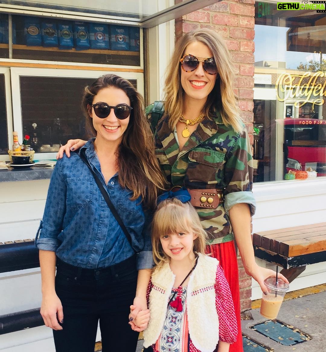 Mary Padian Instagram - Had the best day ever with my forever friend @brittanycobb and her little sunshine Landry :) Having great friends in life is everything and she is the epitome of friendship :) @fleastyle #fleastyle #fleastyledallas #marysfinds #storagewars @aetv