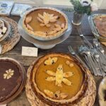 Mary Steenburgen Instagram - Before the dessert orgy. #turkeysifyouarewondering