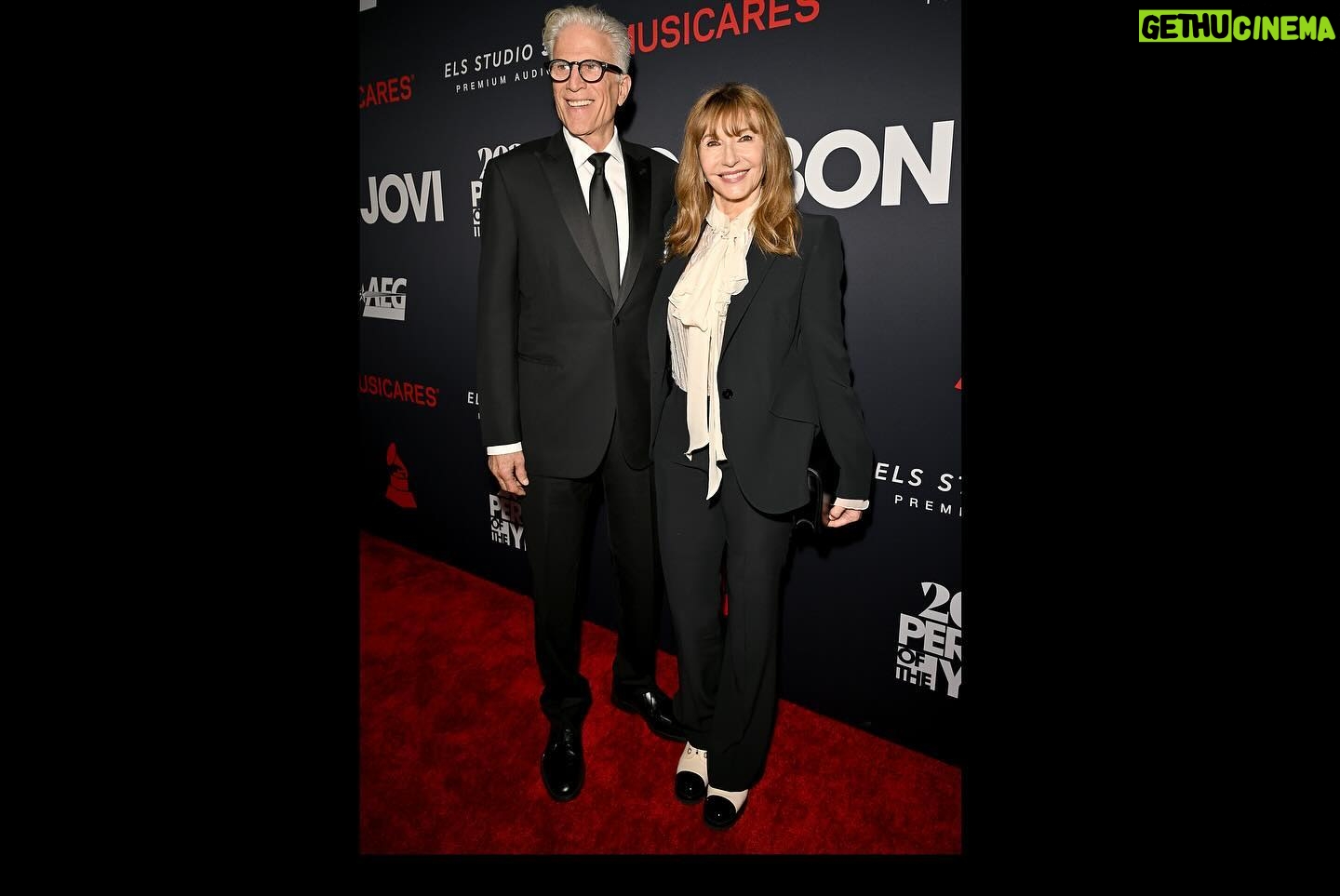 Mary Steenburgen Instagram - This was the first time to the Grammys for both of us. I made one promise to myself that I wouldn’t let all the magic of the music get spoiled for me by wearing torturous shoes (Go Barbie!). So, I wore my beautiful Chanel boots the first night, and my Stuart Weitzman rain boots to Clive Davis’s party and to Grammy night. When we stepped out of the Crypto Arena into the MASSIVE DOWNPOUR, I couldn’t wipe the smile off my face at how warm, dry, and comfortable my feet were. Here are a few shots of our weekend. Seeing @jinglejohnosborne and @luciesilvas, @tjosborne and @abiezervh, was a big dose of family on a magical night. As were the surprise hugs from my soul son, @alexanderdavidisrael. Thank you glam teams @lorencanbymakeup, @claytonhawkins, @fionastiles, @josephchase, @itsamandalim, @_shmian, @albrightfashionlibrary. Thank you especially Harvey Mason Jr. for inviting us, and for you and Brit being two of my most cherished friends. .. . . . . . . . . @gettyentertainment @imagezbylb @monicaschipper @kayla.optics @lestercohenphoto @johnshearer
