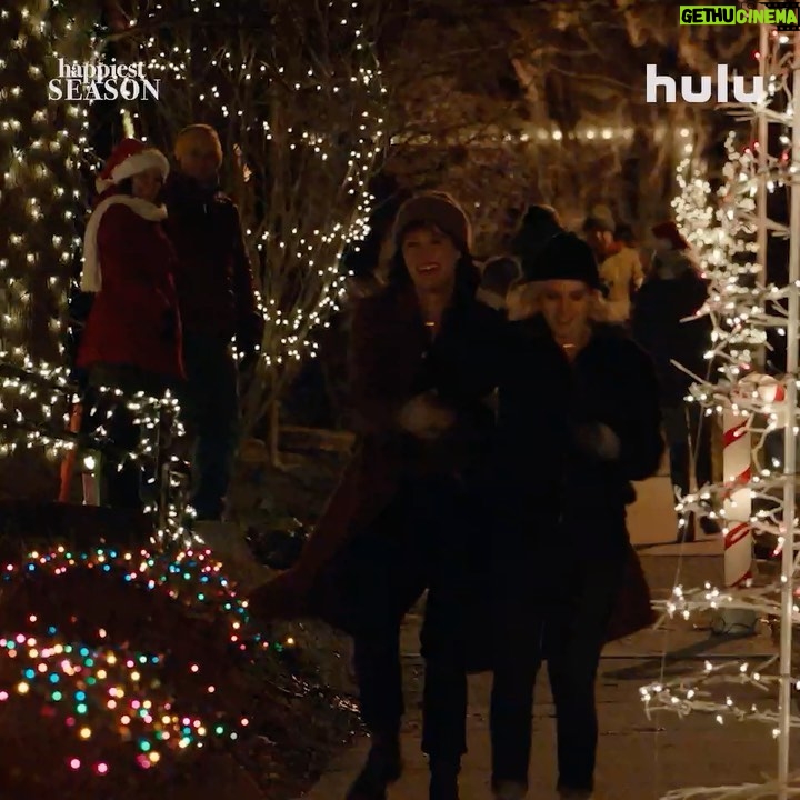 Mary Steenburgen Instagram - Spend the holidays with our family.❤️🎄🌈 #HappiestSeason premieres tomorrow, November 25, only on @hulu.