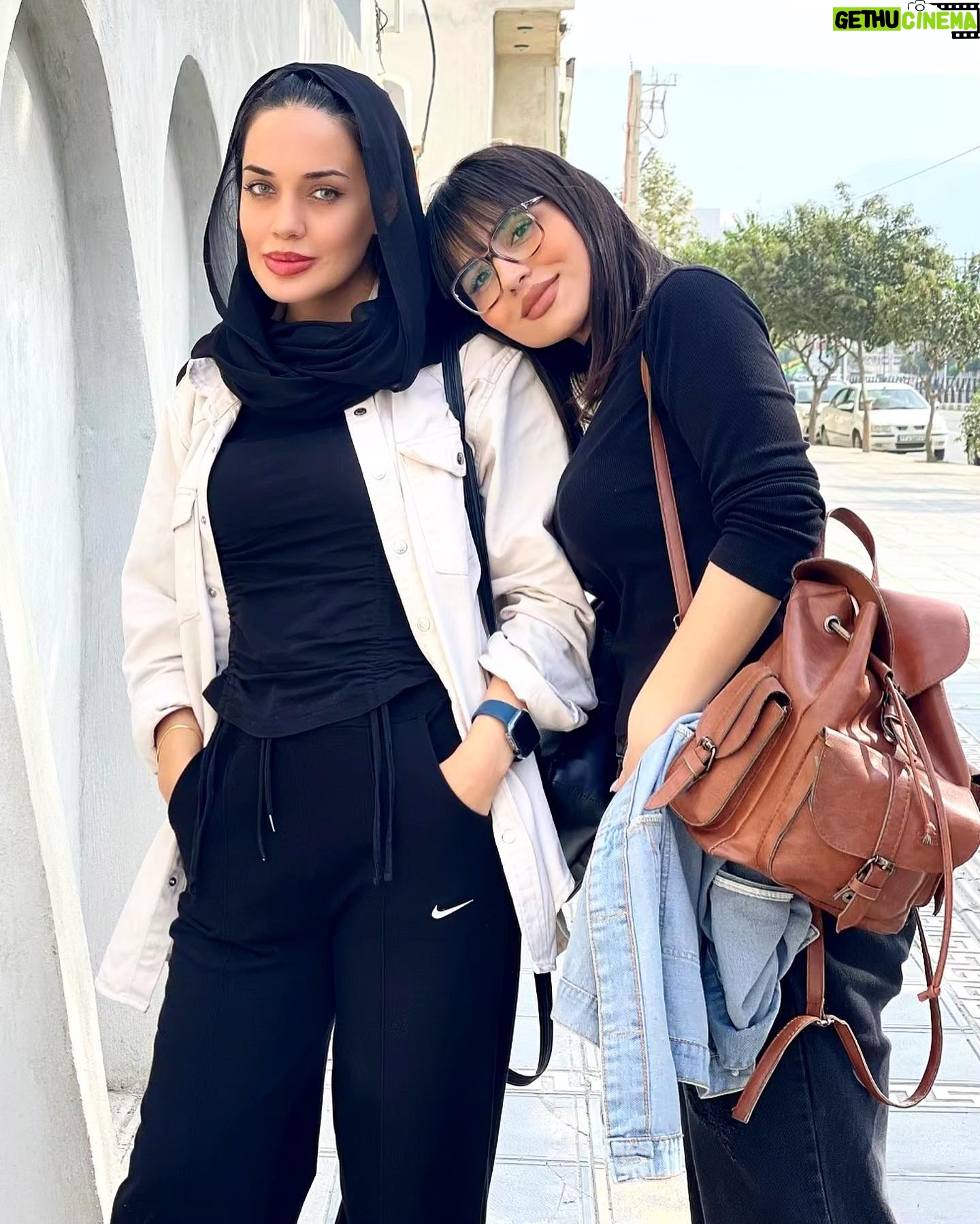 Maryam Qhajar - 5.1K Likes - يه تركيب برنده👭
@sahar_soltaniian
❤️
#مريم_قجر #بازیگر #سينما #تئاتر #هنر #هنری #بازیگران#زن #بازی #بازیگران_زن #من #منشن #دوست #رفیق #زندگی #گرگان #گردشگری #سفر #گلستان #طبیعت #ايران #آرامش