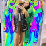 Maryam Kavyani Instagram – .
 چقدر بودن دوستان خوب در این دوران تسکین ترسهایمان است.
……..
@hny_mkb 
@sohrabpakzad 
@instagram