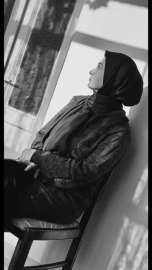 Maryam Kavyani Instagram - .
سریال بی نشان از امشب ساعت ۲۱ از شبکه سه
……………………
@bineshan.series 
@rama_ghavidel 
@farshadgolsefidii 
@_amir._.ebrahimii 
@amirjavidnik 
@niloufar_parsa 
@newshazeighami 
@parvizfalahipour 
@pooyanganji 
@_saeedzarei 
@sina_ghasemi6 
@_omidghorbani_ 
@majidvasheghani