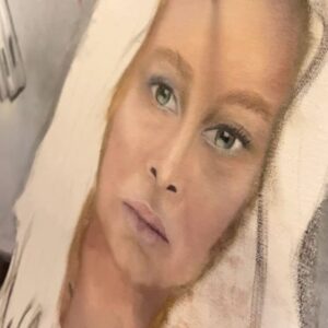 Maryam Kavyani Instagram - .
🌟🔴
روزی تو را خواهم نوشت…
هر آنچه دیدی و تجربه کردی را ، همه اینها زمانی پیروزی و سعادت است که …
 به انسانیت ، تعالی و نور الهی برسی…
🌟🙏🏻
#2023
#مریم_کاویانی #روزهای_خوب_خواهند_آمد 
#تعالی #نقاشی_من #دلنوشته_کاویانی
@aidamozaffari.art
مرسی از ایدای عزیزم که در کنارش عشق بازی با رنگها را آموختم.