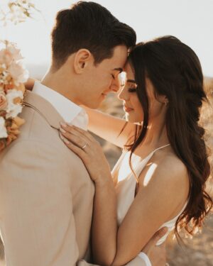 Marybeth Havens Instagram - You are looking at Mr and Mrs Havens 🤍 With my whole heart and for my whole life. 

Link in bio for the YouTube wedding video! 

Event Planner: @stellamaris.events
Photographer: @momentsphotographylv
Videographer: @npvisuals.co
Florals: @mauloafloraldesign
Hair: @sandalstyles
MUA: @lakshmi_mua
Suit: @bowtiesbridal