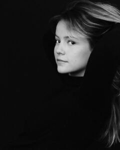 Actress Marysole Fertard HD Instagram Photos and Wallpapers January 2022