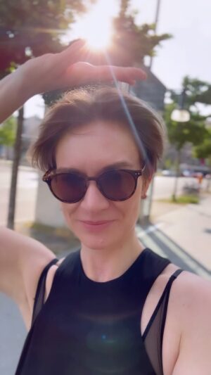 Masha Mashkova Instagram - Berlin @nadezhdiny 27,29,30 MAY @mila_zelenskaja🚲 ХАРЬКОВ🤍