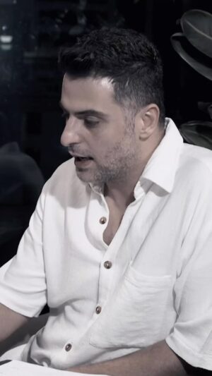 Mastane Mohajer Instagram - واقعی من 

اولین قسمت با ضیا ،امشب ساعت ۸:۳۰

@ba.ziya

https://castbox.fm/vd/631205871

https://youtu.be/8vyRt4HwoT8?si=wZIN3zFhcH9tzeDw